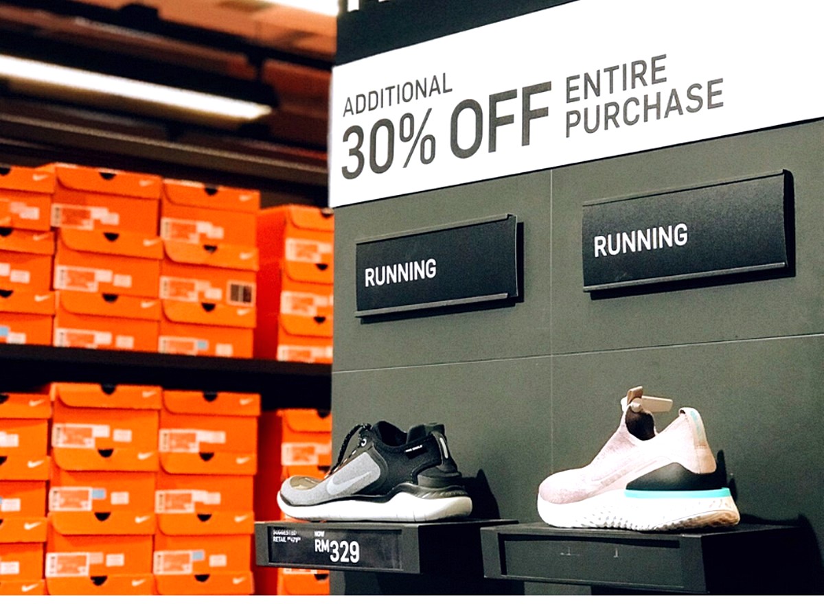 sale at nike factory