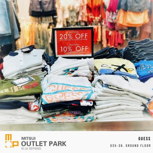 Guess mitsui outlet clearance park