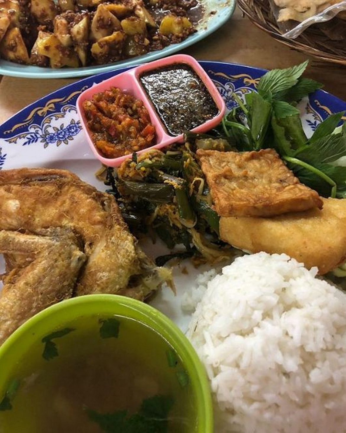 Guide to Nice Indonesia Nasi Padang In KL and Selangor Area