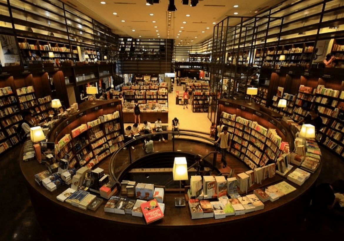 Taiwan Largest Retail Bookstore Chain, Eslite Bookstore is Available on