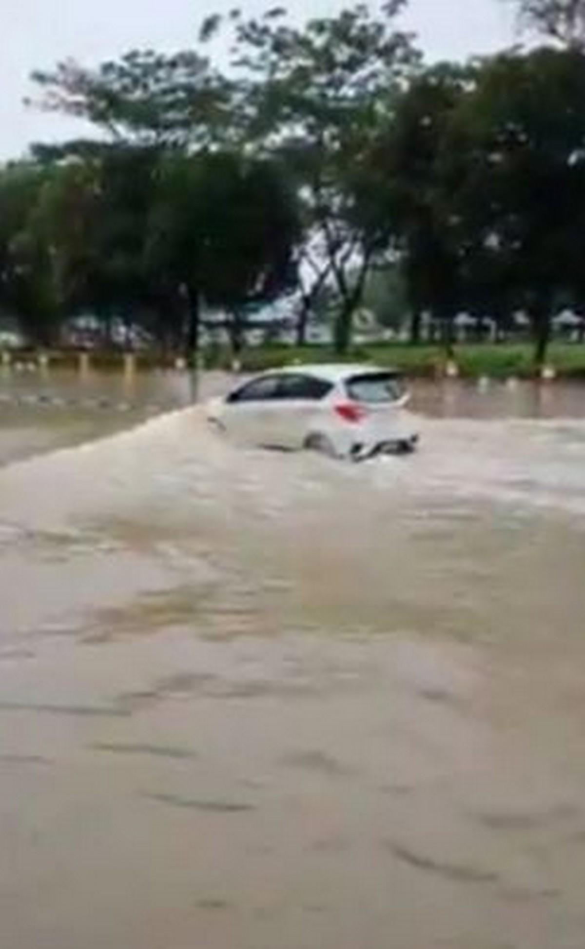 Myvi is Back Again With the All New Myvi Capable of Going through Flood ...